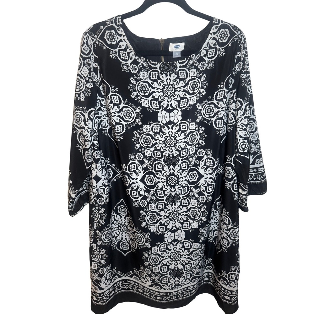 Old Navy Black & White Floral Paisley Shift Dress  - 3/4 Sleeve Size XL